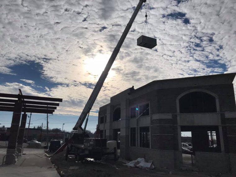 Metro Equipment Detroit SPECIALIZING IN CUSTOM WALKIN COOLERS